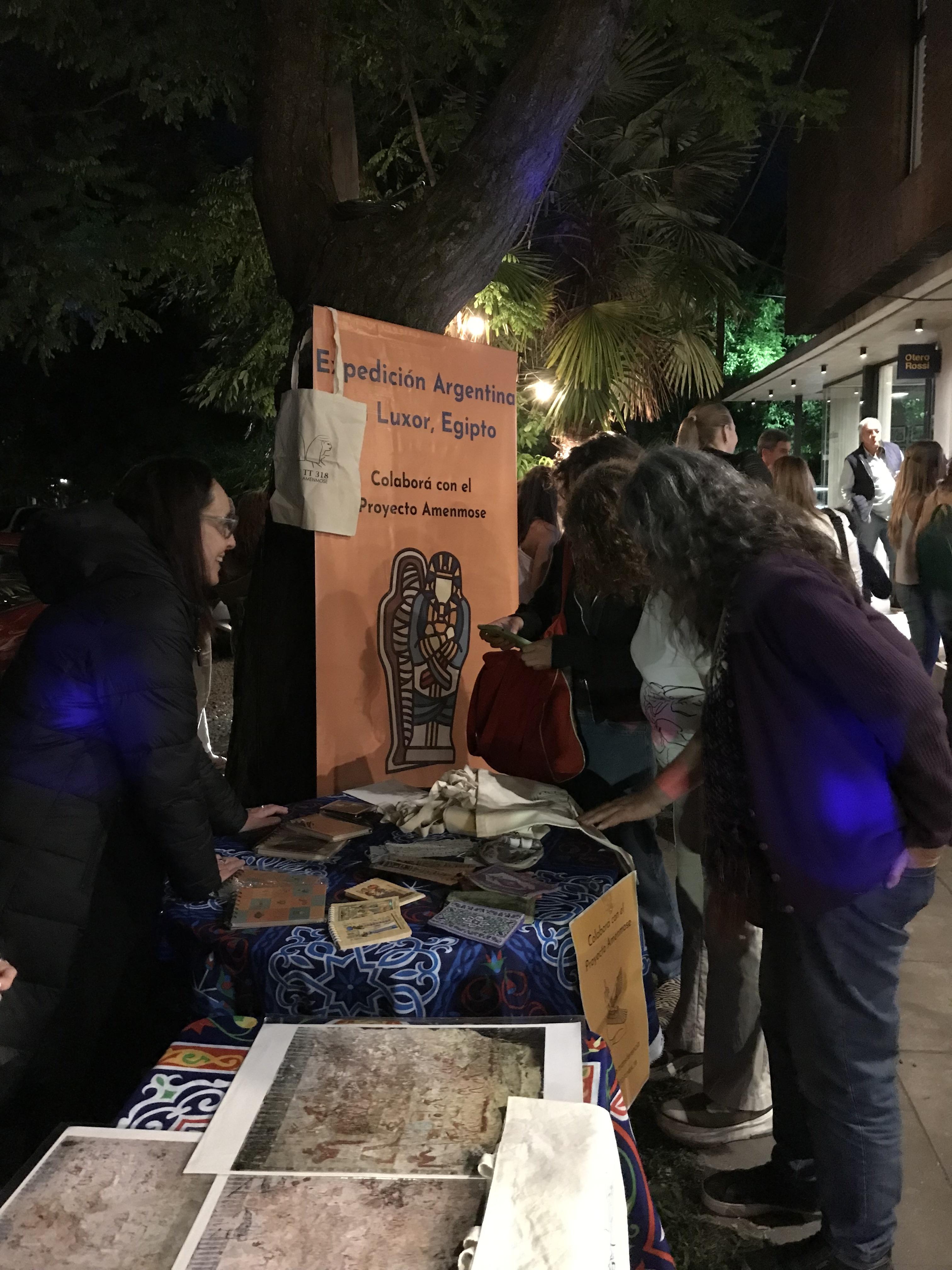 Noche de las librerías (8-11-24, City Bell)